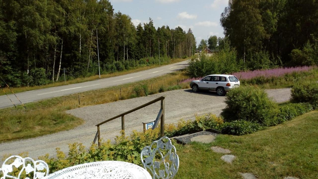 Ullaredsgarden B&B Express Экстерьер фото