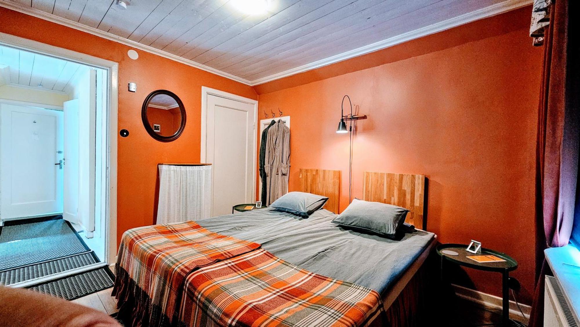 Ullaredsgarden B&B Express Экстерьер фото